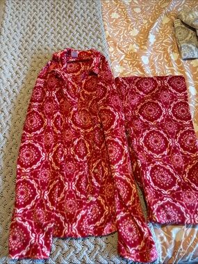 Adonna Red Printed Women's Pajama Set set number 2